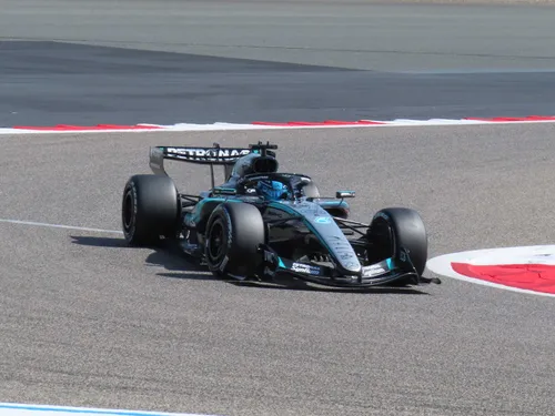 Russell_Bahrein_Wintertest