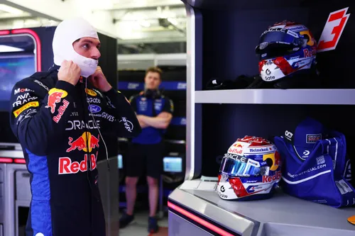 Max-Verstappen-Bahrein-Test-Red-Bull