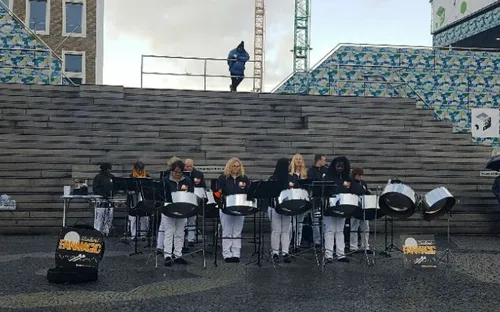 1 steelband grote markt