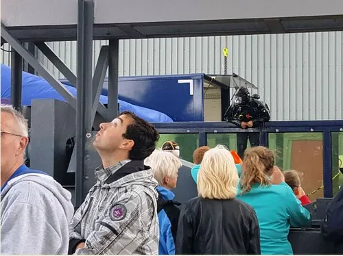 de man met de spons1