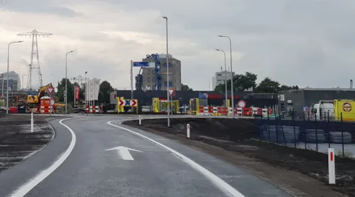rotonde extra rijstrook nog niet in gebruik