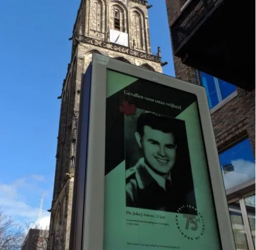 unnamed 2021 04 18t113718822 herdenkingsfotos omgekomen canadese militairen