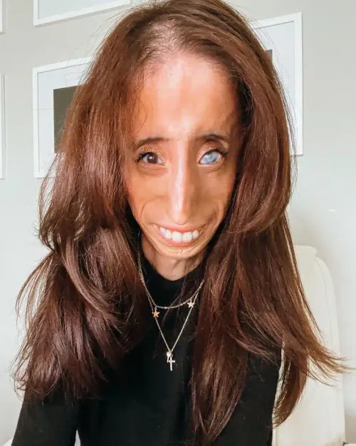 © littlelizziev / Instagram