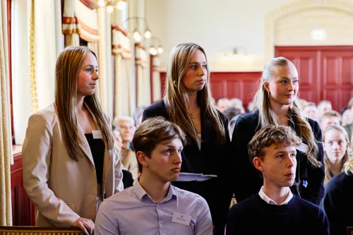 1 kmwh profielwerkstukprijs quinty hoek esmee de graaf suse de graaf castor college