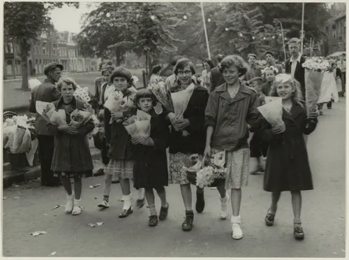 102a57a8 2504 d393 23b9 ec87b1944b32 0