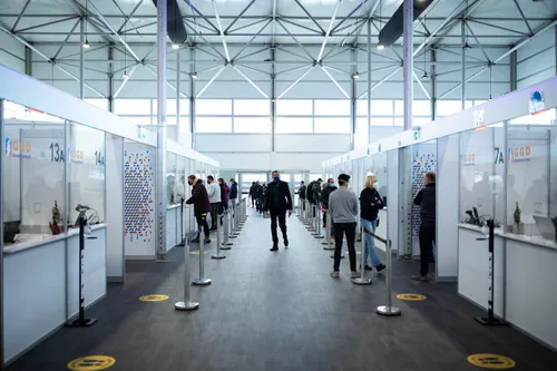 20201201 teststraat schiphol bw 8305