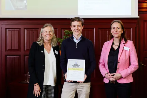 6 kmwh profielwerkstukprijs silvester van ieperen stedelijk gymnasium