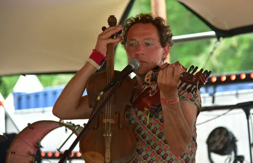 b3ed73b1 1243 4572 a448 1ac093f1aad2