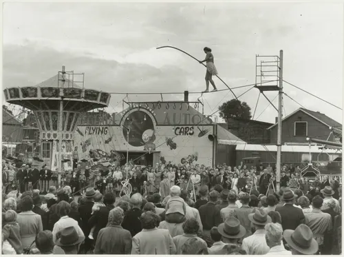 bdcf08c1 ee28 c870 9767 0f2933de9003 0