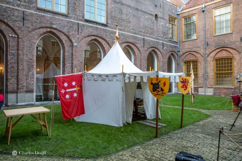 binnenplaats tent