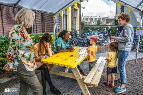 buiten tekenen op tafel