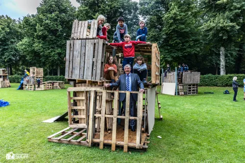 burg bij ongenummerd