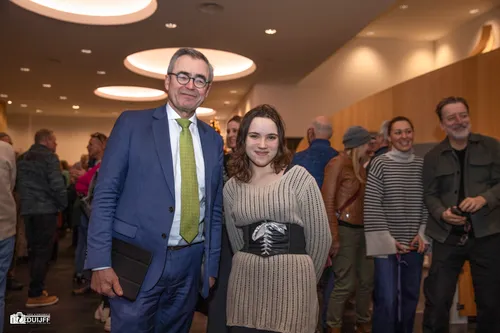 burg en luna 16 jongste vrijw