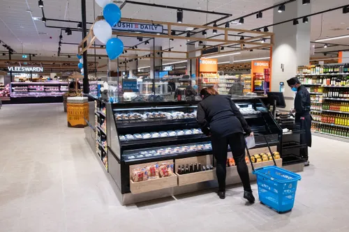 de sushibar van albert heijn vos westergracht foto albert heijn yasmin hargreaves