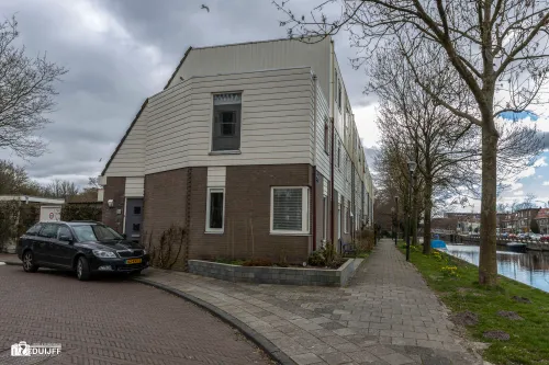 huizen langs l vaart