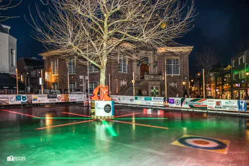 ijsbaan zeer mooi