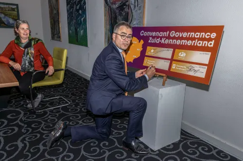 nienhuis ewienen tekenen