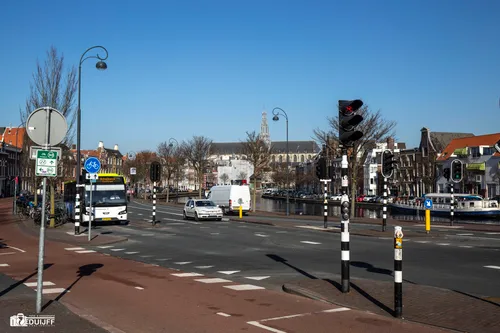 spaarne en bus