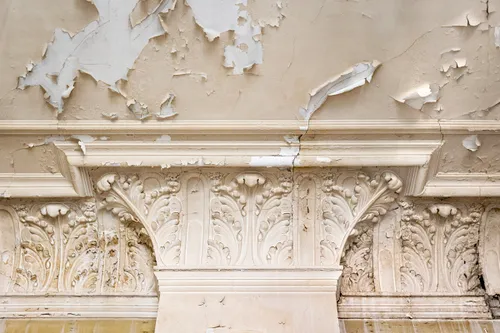 stucwerk met acanthusbladeren foto stadsherstel amsterdam normafotografia