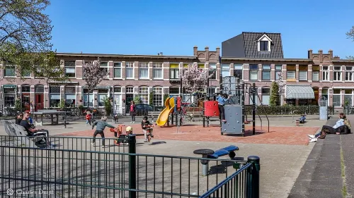 teylerplein spelen