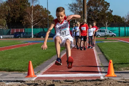 verspringen jongen397