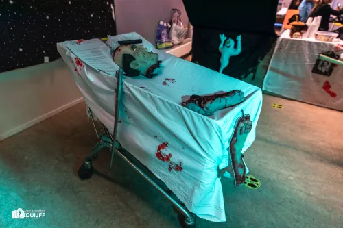 winkelwagen met hoofd