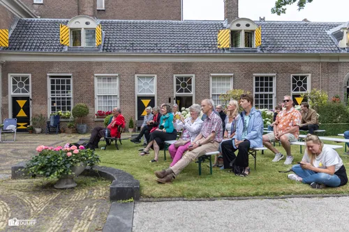 art hofje publ