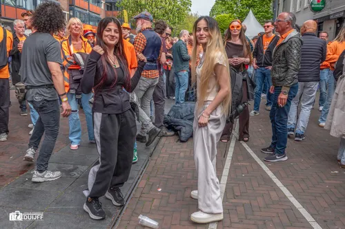 ART meisjes L Herenstraat