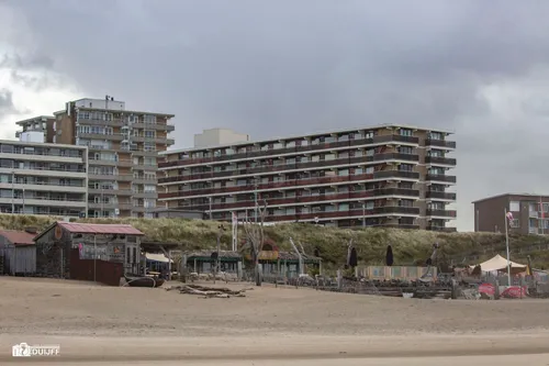 gebouw strand