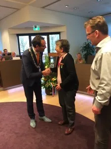 bestand 0012 225x300