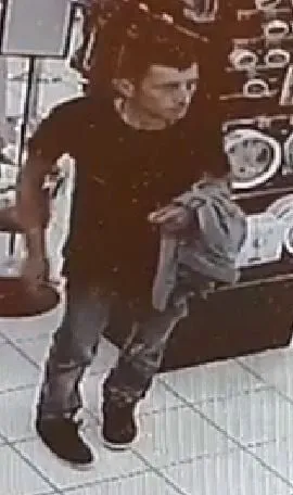 harderwijk diefstal parfumerie 1