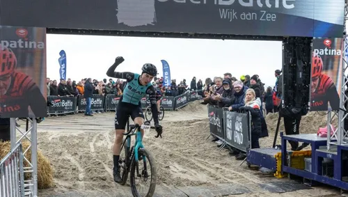 494a1236 kopieren 915x518 1