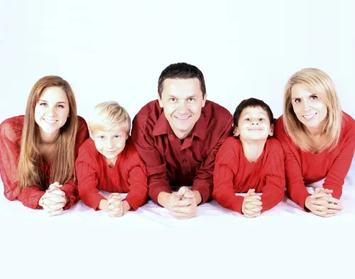 family 521551 1920