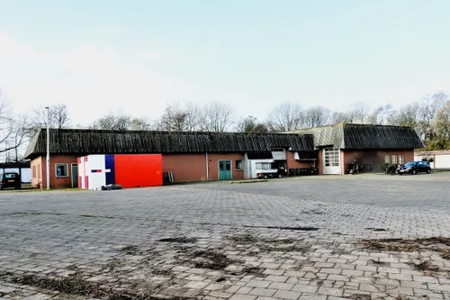 foto 17 2 2020 22 gemeentewerf tolhek kantoor garage