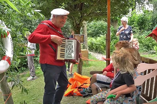 ijmond nieuws tuin van rommel