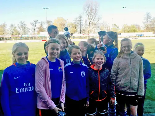 meisjes kampioen lu m1