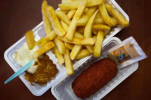 patatje oorlog met kalfsvleeskroket leidschendam wiki