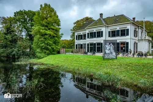 expositiegebouw