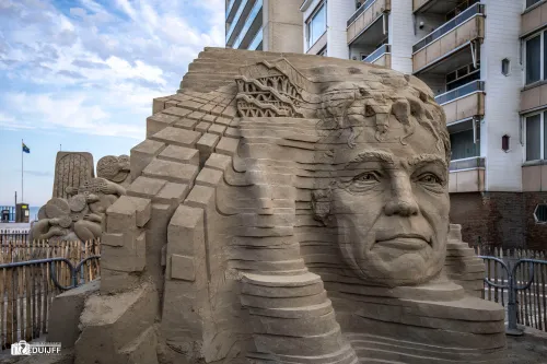 07 gestapeld landschap 2 charles duijff