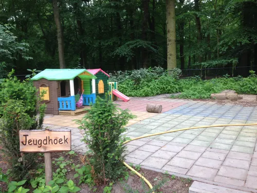 18 06 05 jeugdhoek 1