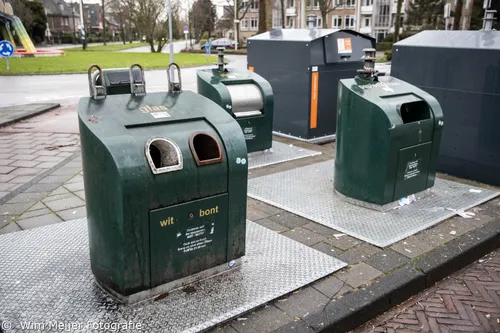 3z1a6810 ondergrondse afvalcontainers