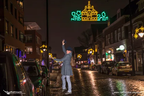 binnenweg feestverlichting plus dame