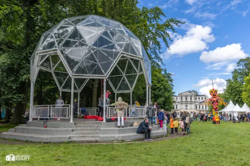 muziekkoepel veld 1024x683