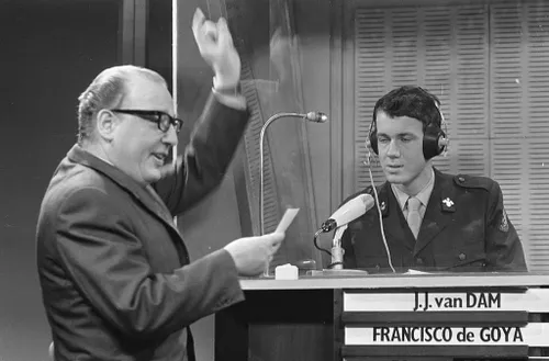 quiz tel uit je winst theo eerdmans met militair dc32fe