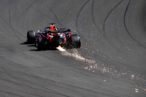 ap 24vmdkks12111 hires jpeg 24bit rgb