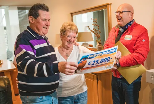 inwoners hoensbroek met de postcodestraatprijs cheque 1