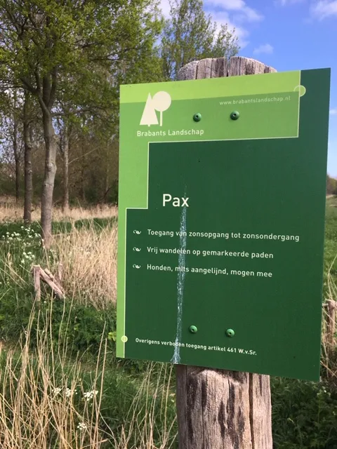 2 toegangsbord tot landgoed pax foto salha