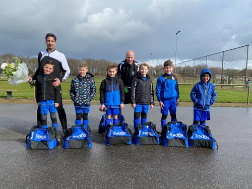 210417 fc groningen tassen