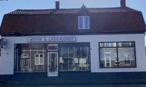 224fd6ba 8057 46c3 ac4f 298b3b4619e7 300x300 1