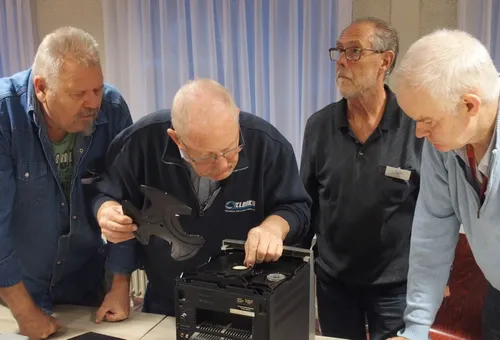 333333333333333333333333333